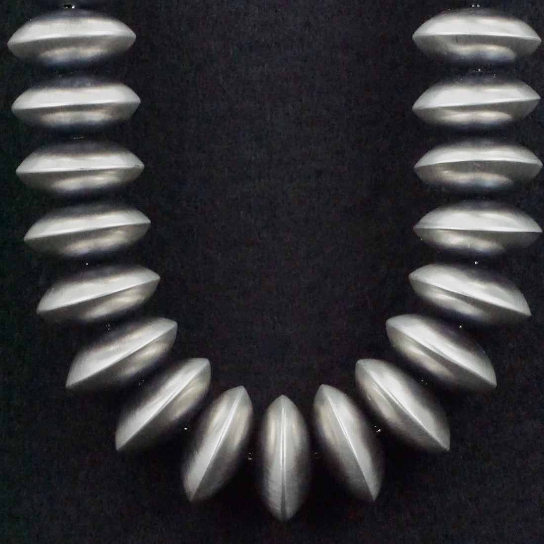 Bryannen Halwood Sterling Silver Navajo Pearl Necklace 20"