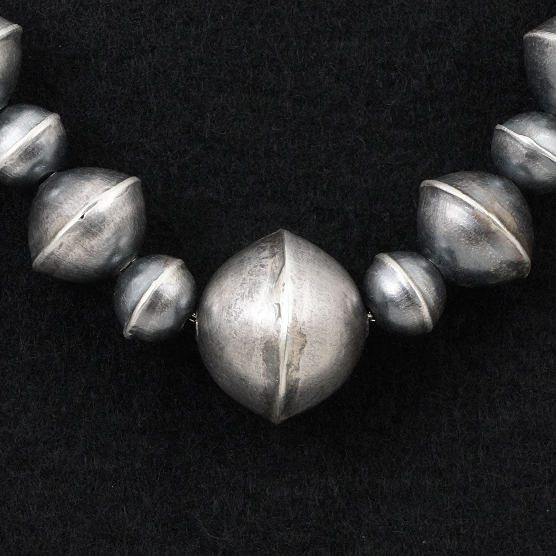 Gilbert Martin Navajo Pearl Necklace & Earrings
