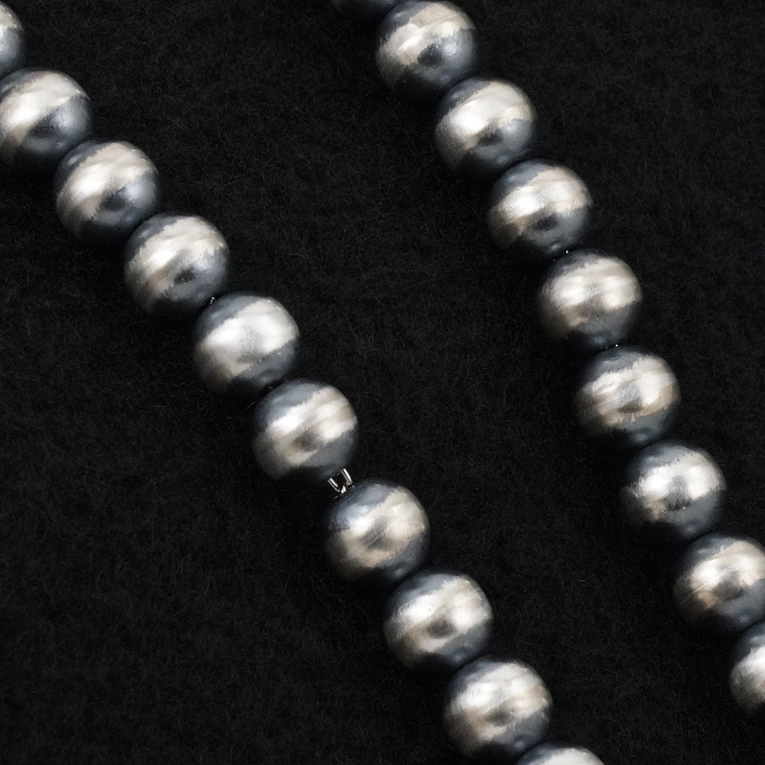 Bryannen Halwood Sterling Silver Navajo Pearl Necklace 22"