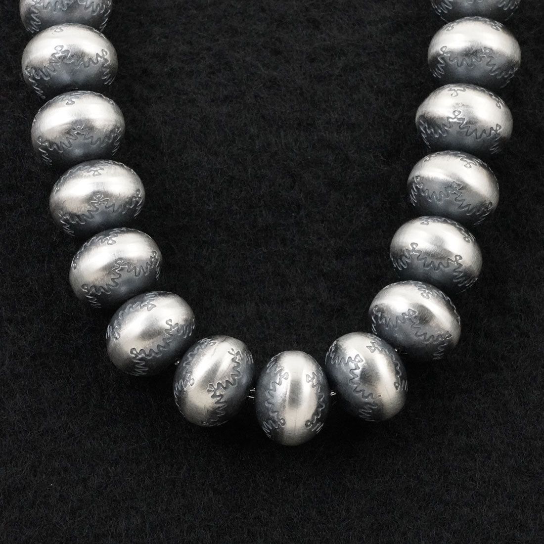 Bryannen Halwood Sterling Silver Navajo Pearl Necklace 20"