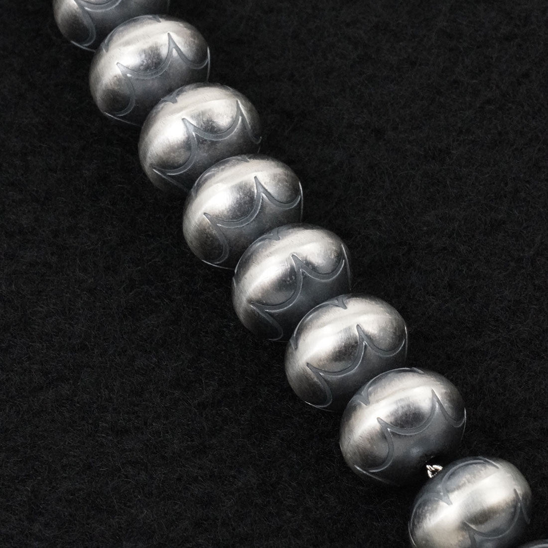 Bryannen Halwood Sterling Silver Navajo Pearl Necklace 18"