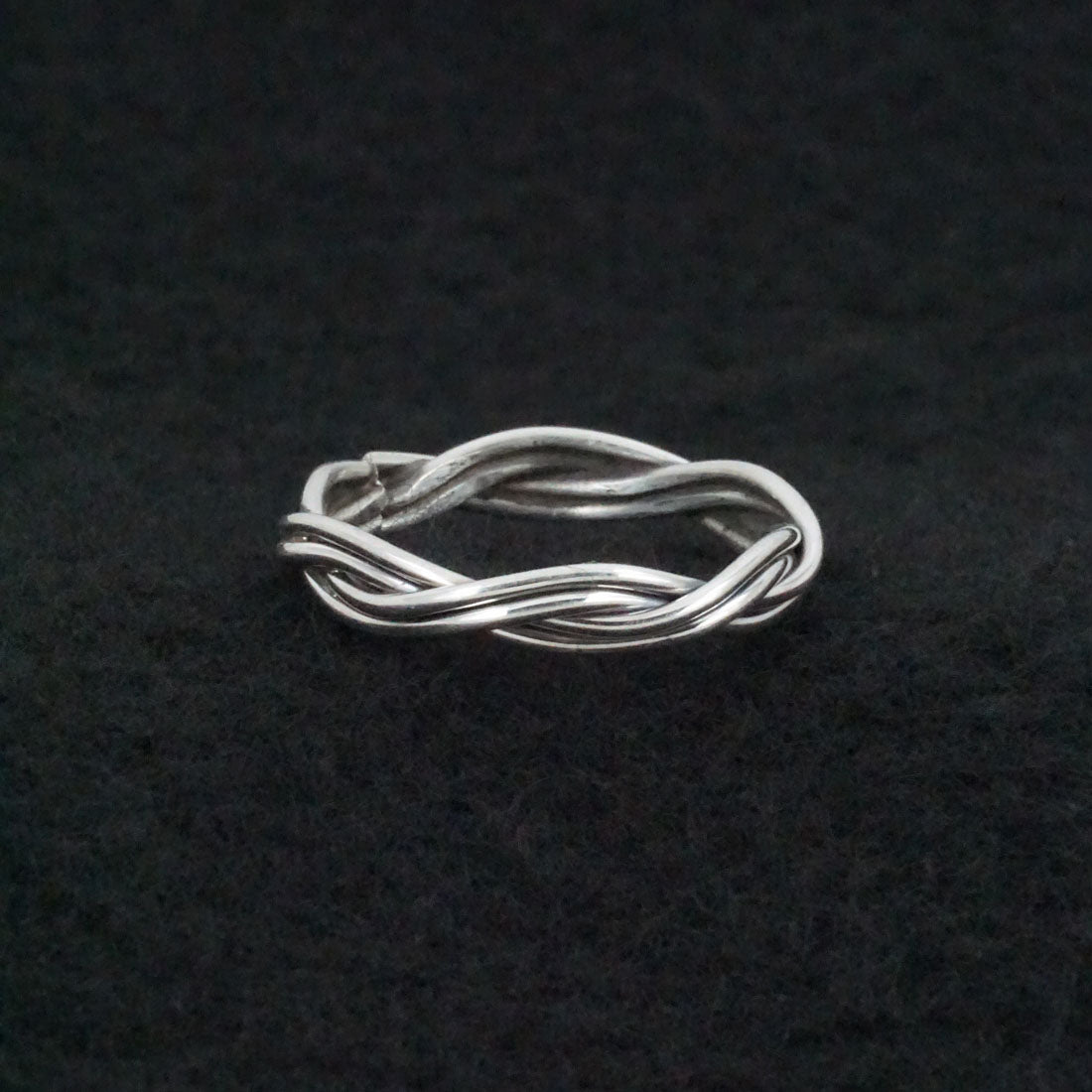 Elaine Tahe Sterling Silver Ring Size 8